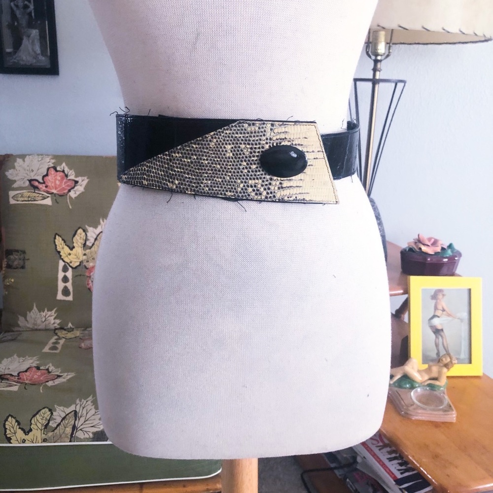 SOLD Vintage 1950s Belt Black Reptile Print Pinup - Picture 1 of 8